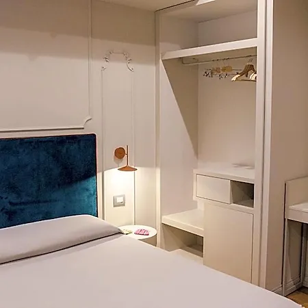 Diecidodici Boutiquerooms 4*