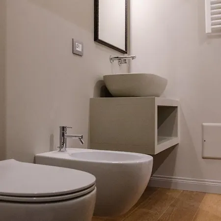 Diecidodici Boutiquerooms Alojamento de Acomodação e Pequeno-almoço 4*