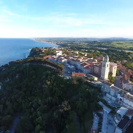 Diecidodici Boutiquerooms 4*